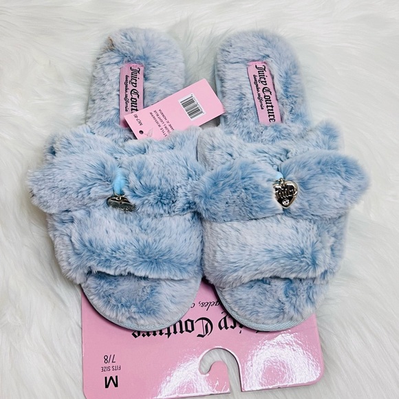 Juicy Couture Slippers - Picture 3 of 4